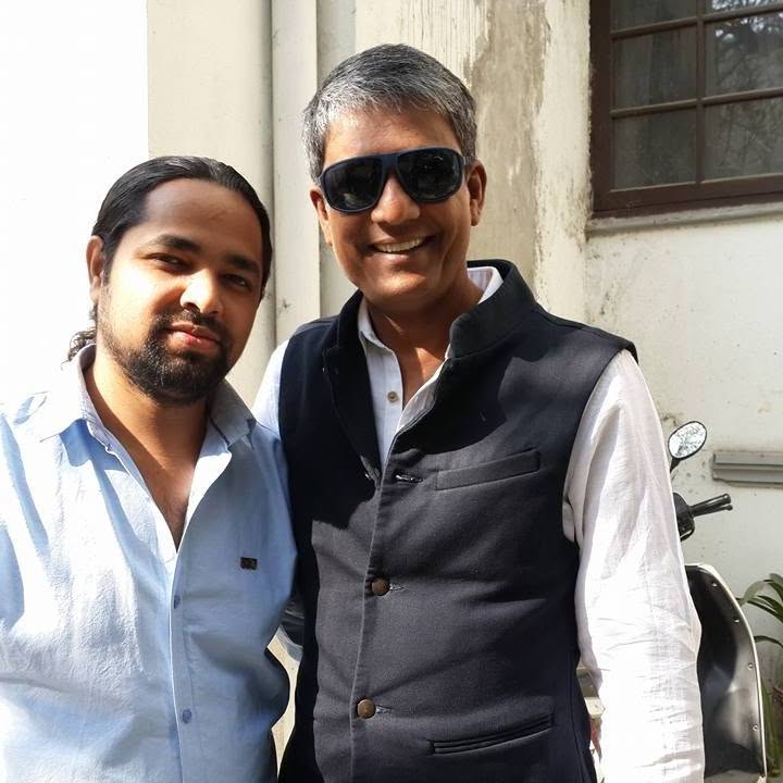 Guest visit at Divine Digital Studio, photograph 18